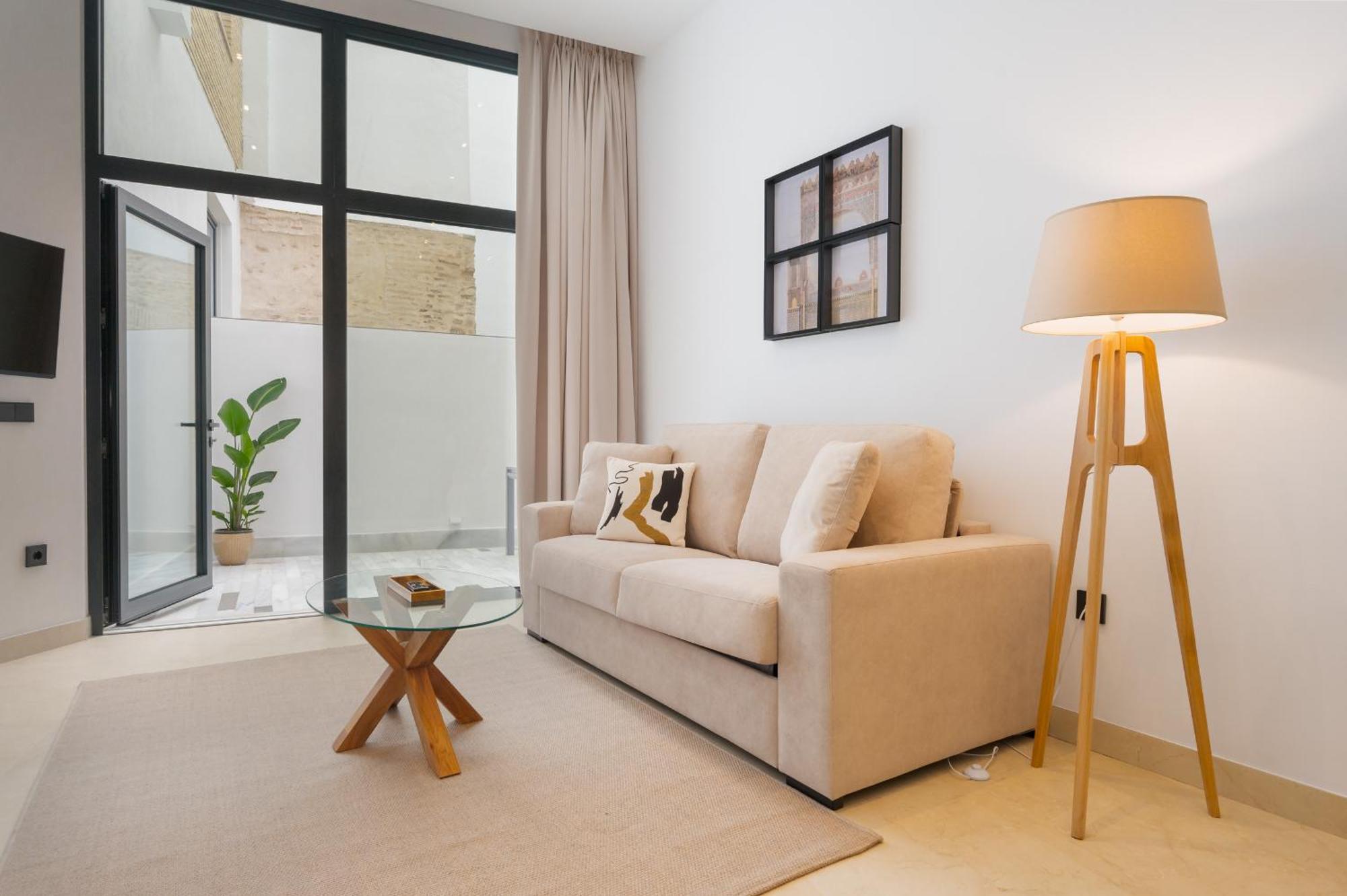 New Design Apartment - Private Patio - Gallos 2 Sevilla Dış mekan fotoğraf